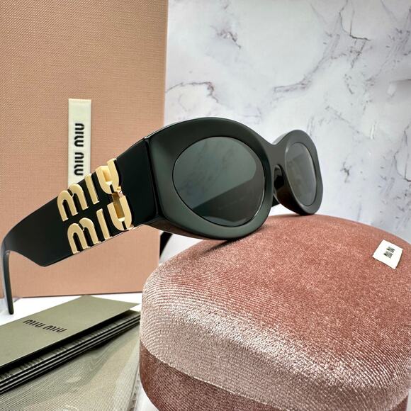 New MIU MIU Sunglasses Black Oval Acetate Gold Metal Logo Authentic Womens main image 7